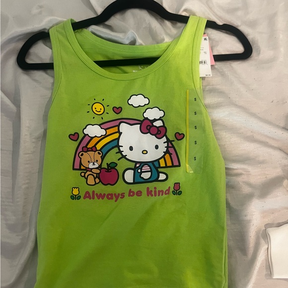 Hello Kitty Top - Picture 2 of 3